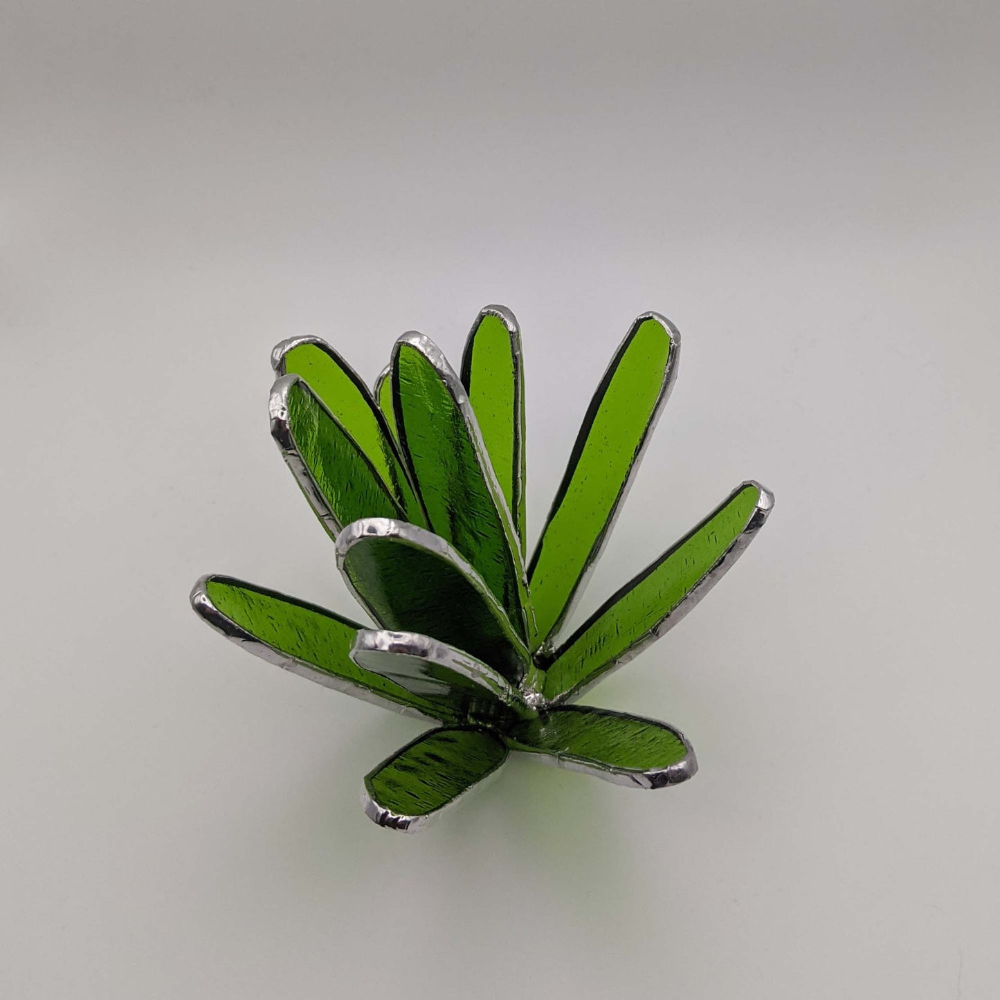 3D Narrow Leaf Succulent TUTORIAL, stained glass pattern