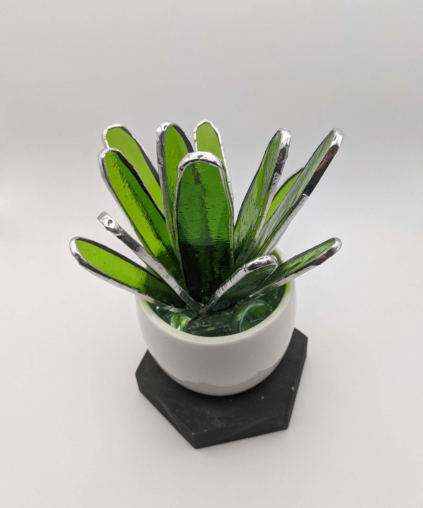 3D Narrow Leaf Succulent TUTORIAL, stained glass pattern